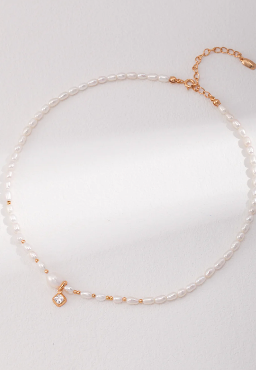 Aphrodite Pearls Necklace