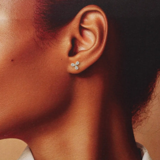 To Blossom To Shine Spiral Crystal Earrings/Gold