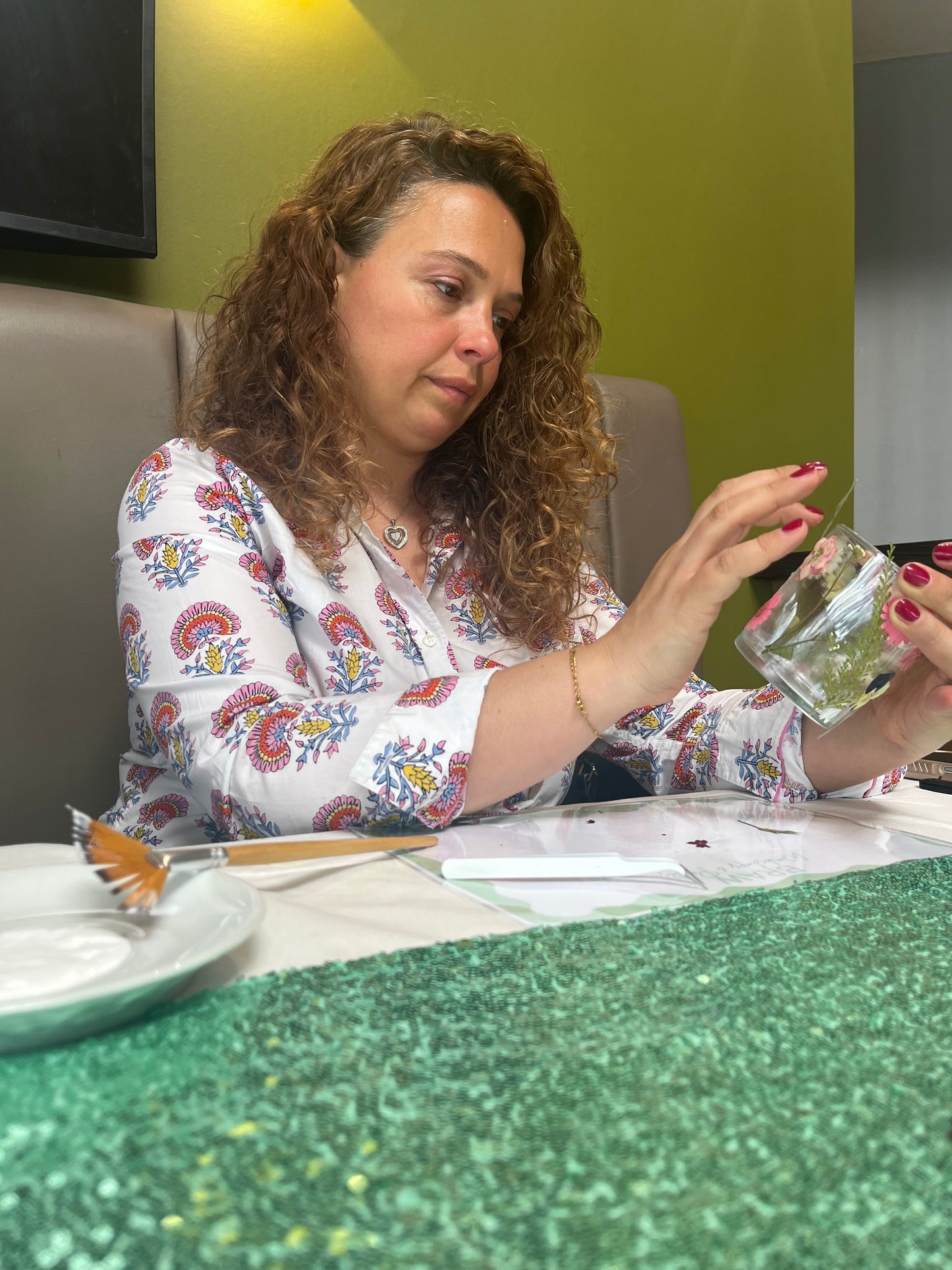 Design a Candle Holder with Pressed Flowers