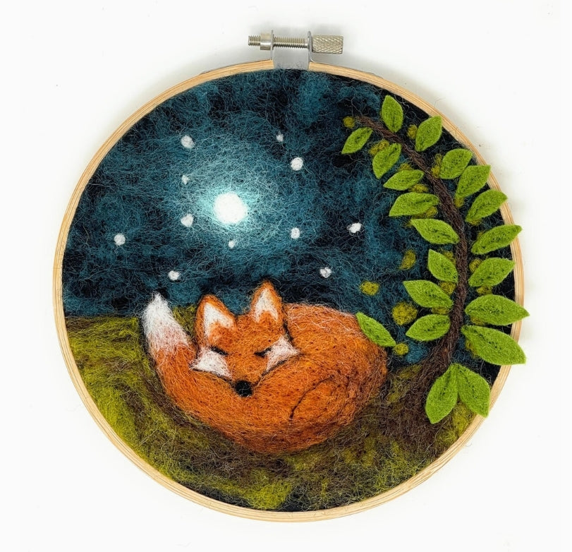 Paint with Wool: Sleepy Fox in A Hoop Needle Felt Craft Kit