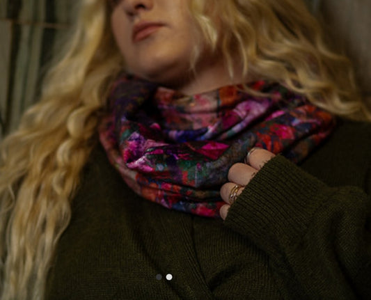 'DRUZY' Plush Velvet Infinity Scarf