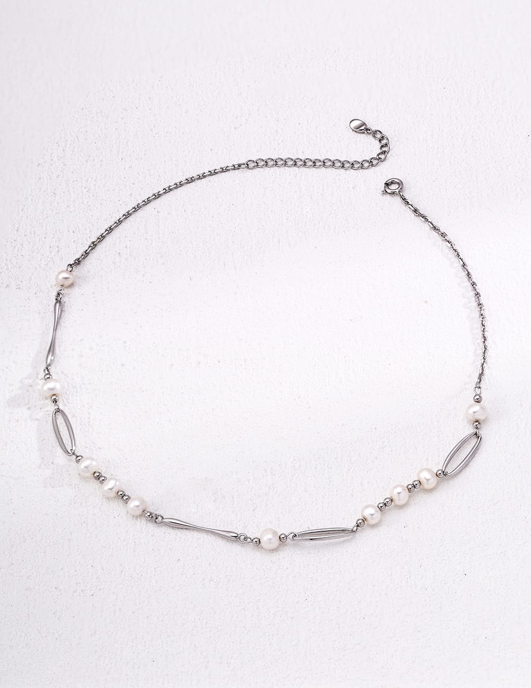 Stylish Freshwater Pearl Necklace